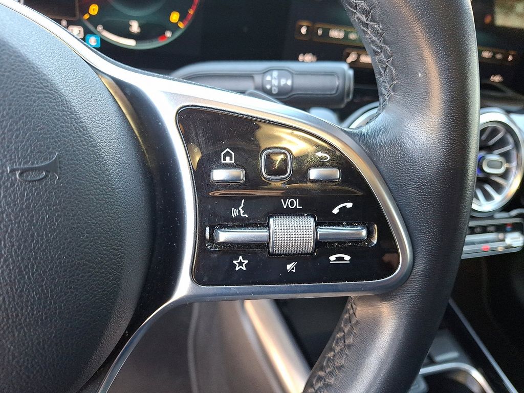 2023 Mercedes-Benz GLA Base - Photo 23