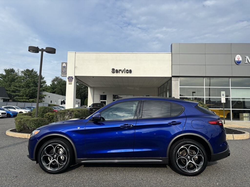 Used 2023 Alfa Romeo Stelvio Ti SUV