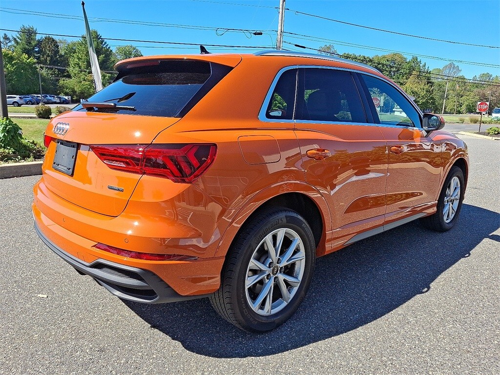 2024 Audi Q3 45 TFSI S line Premium photo 4