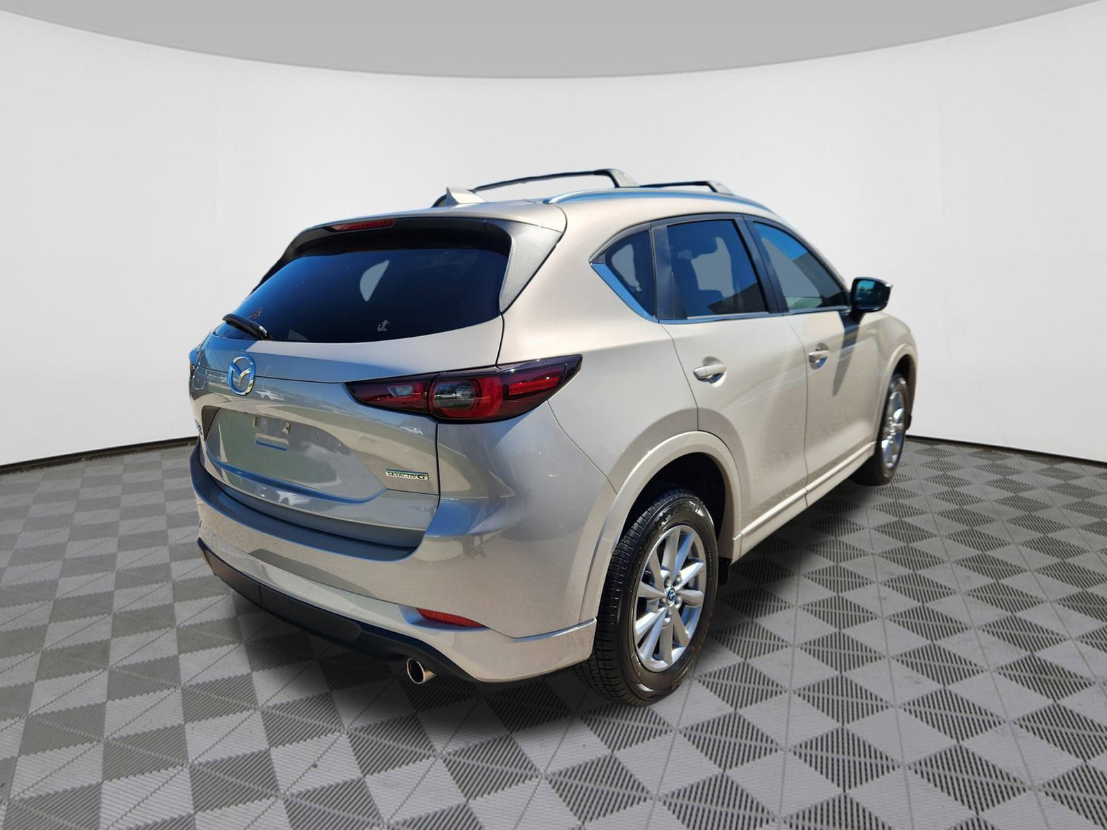 2025 Mazda CX-5 2.5 S Preferred photo 4