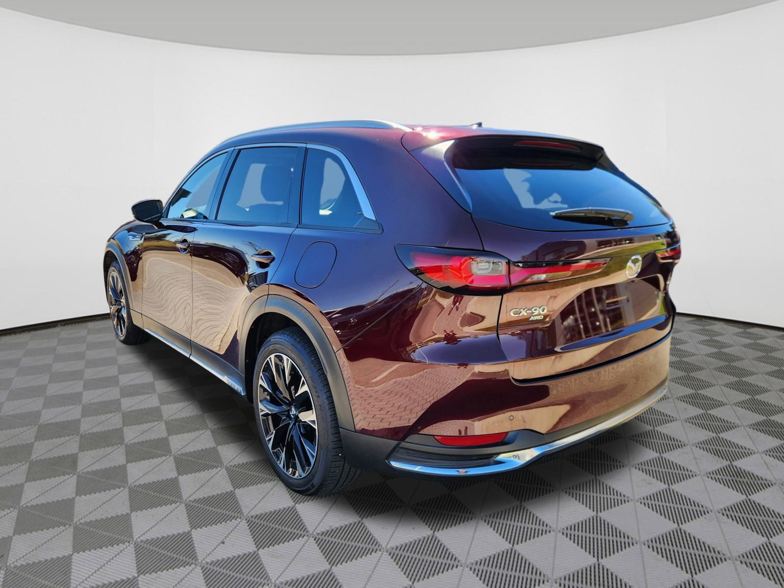 2024 Mazda CX-90 Premium photo 3