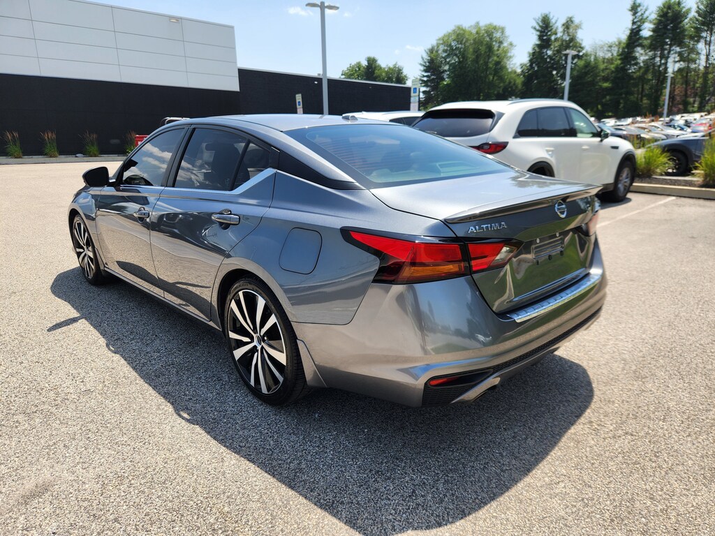 Used 2019 Nissan Altima 2.5 SR Sedan