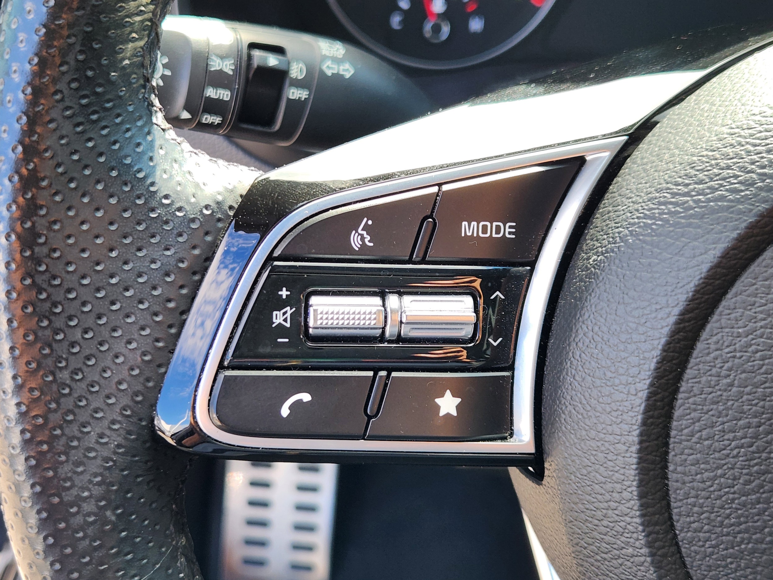 2023 Kia Forte GT-Line - Photo 23