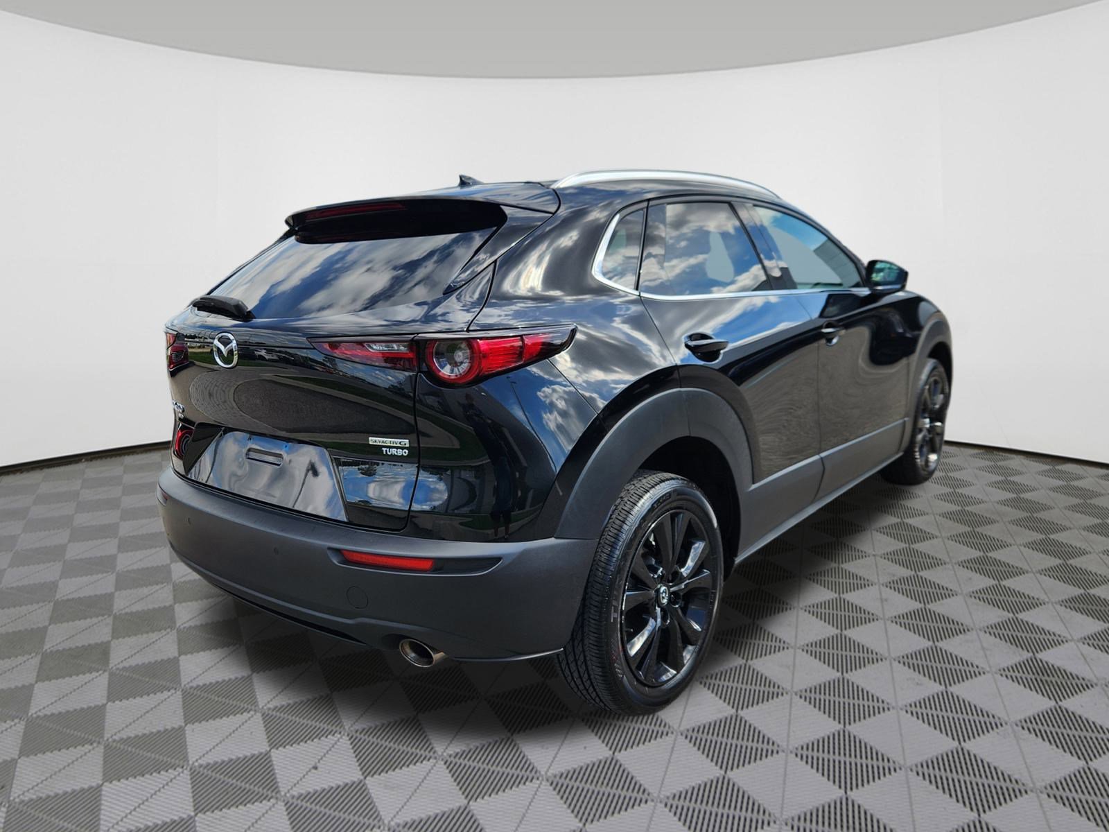 2022 Mazda CX-30 2.5 Turbo Premium Plus photo 4