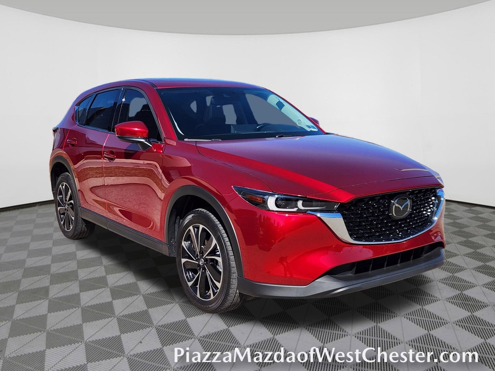 2023 Mazda CX-5 S Premium package