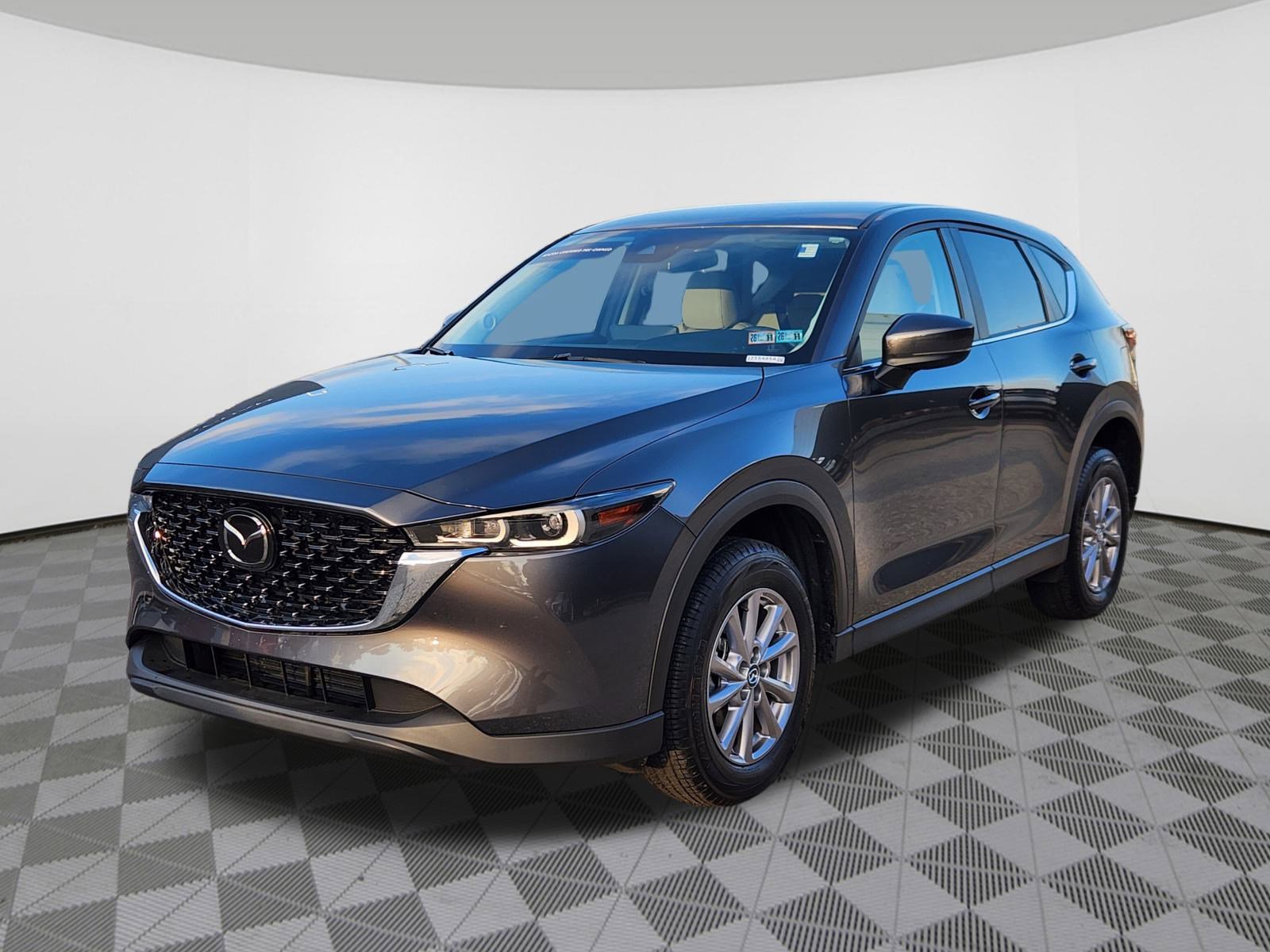 2023 Mazda CX-5 2.5 Select photo 2