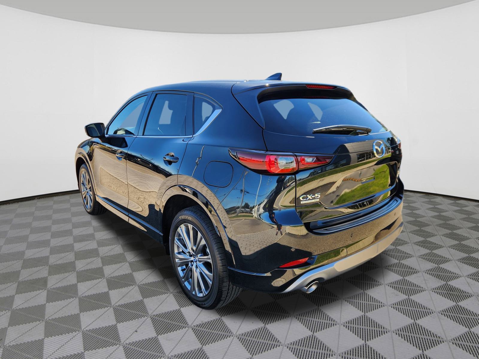 2025 Mazda CX-5 2.5 Turbo Signature photo 3