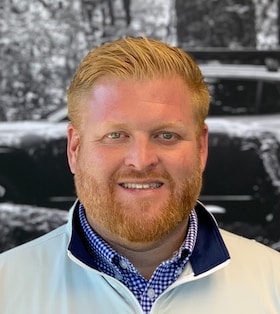 Staff member Nick Price from ID_7b6927930776