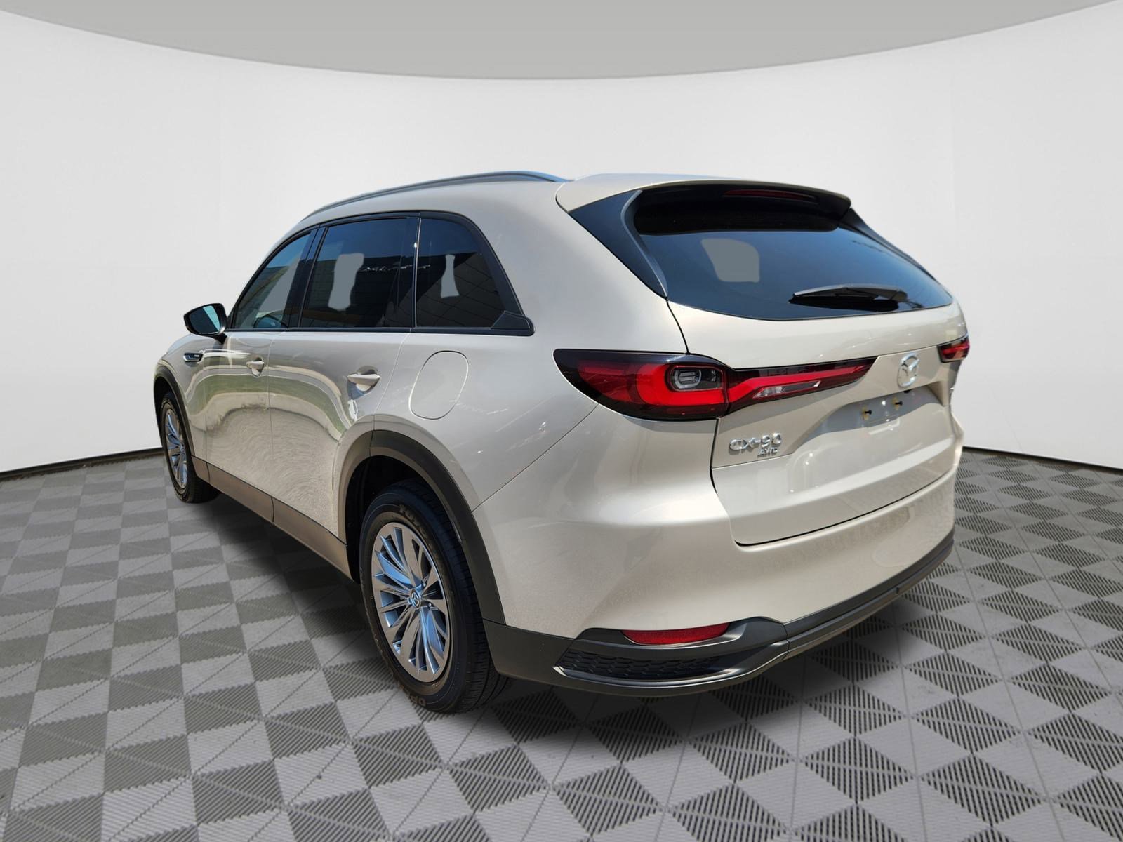 2024 Mazda CX-90 Preferred photo 3