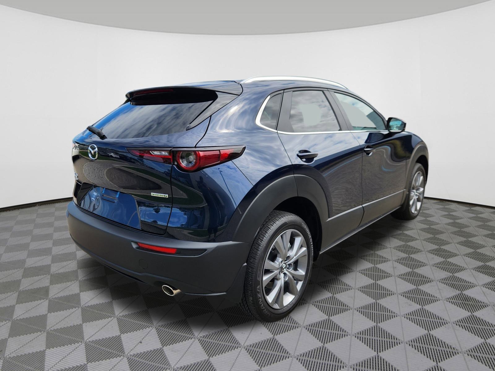 2025 Mazda CX-30 2.5 S Preferred photo 4