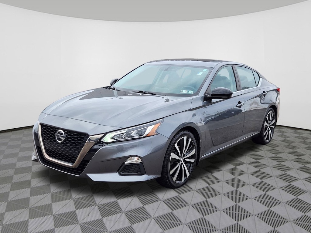 Used 2019 Nissan Altima 2.5 SR Sedan