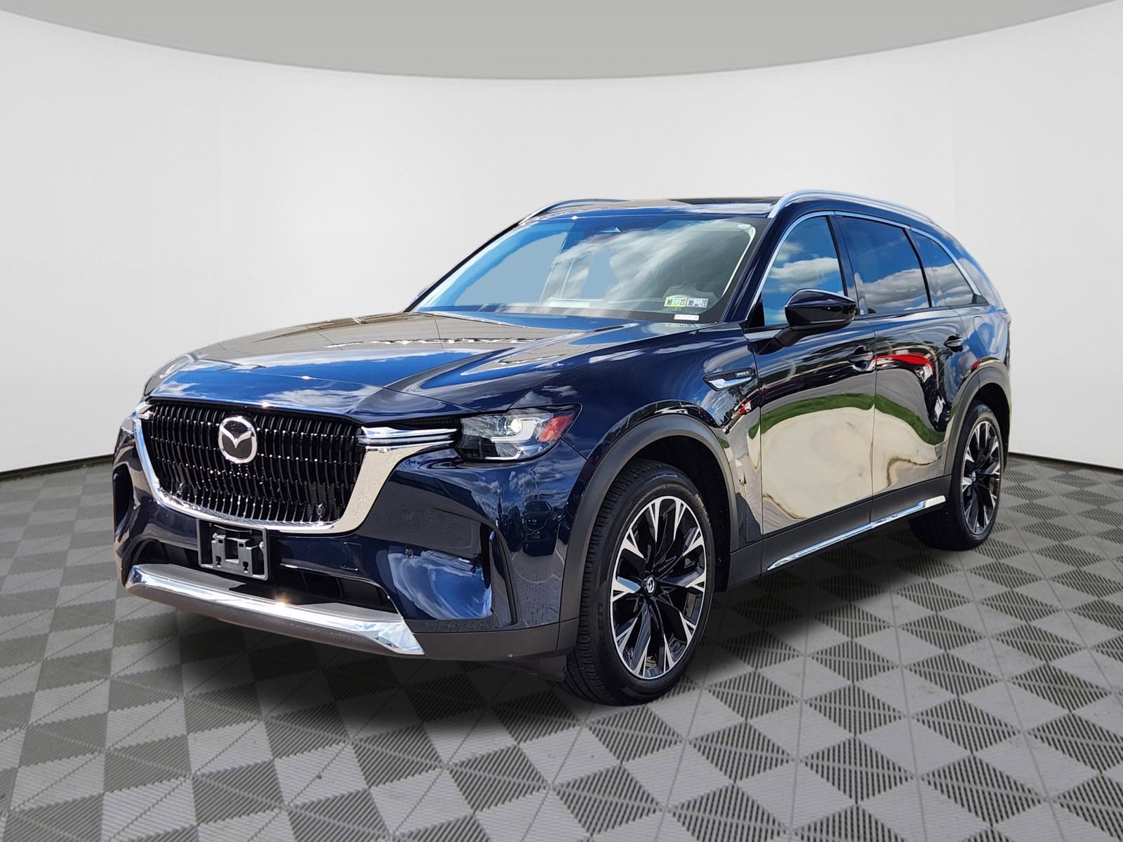 2024 Mazda CX-90 Premium photo 2