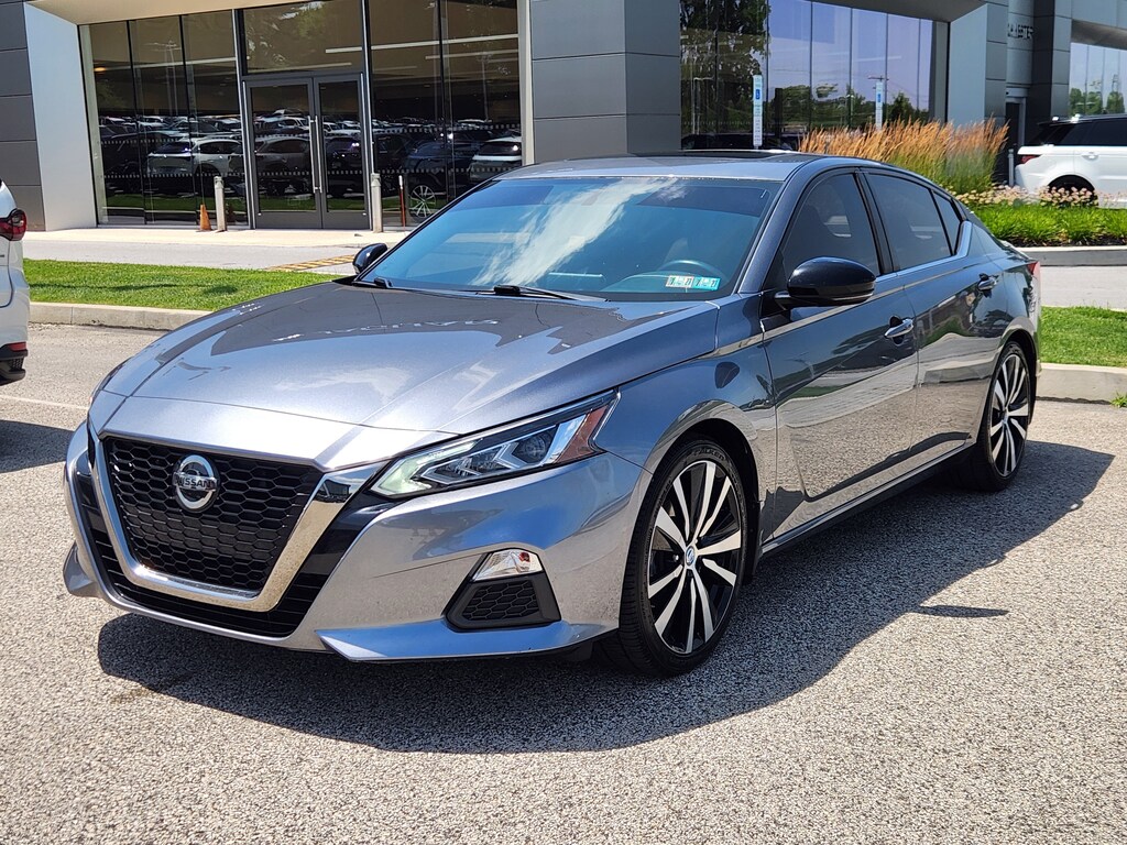 Used 2019 Nissan Altima 2.5 SR Sedan