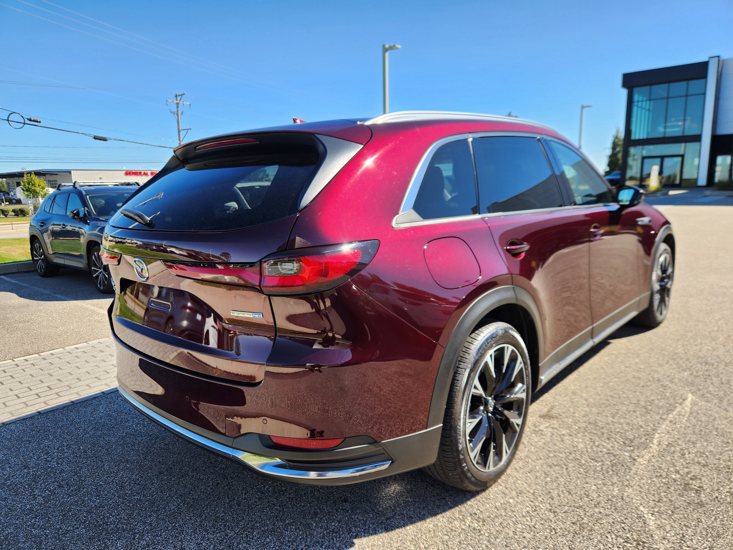 2024 Mazda CX-90 Premium photo 4