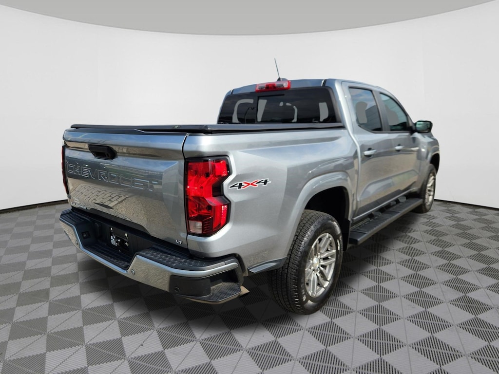Used 2023 Chevrolet Colorado LT Truck Crew Cab