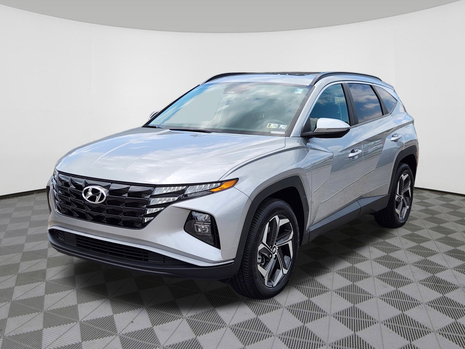 2022 Hyundai Tucson SEL Convenience photo 2