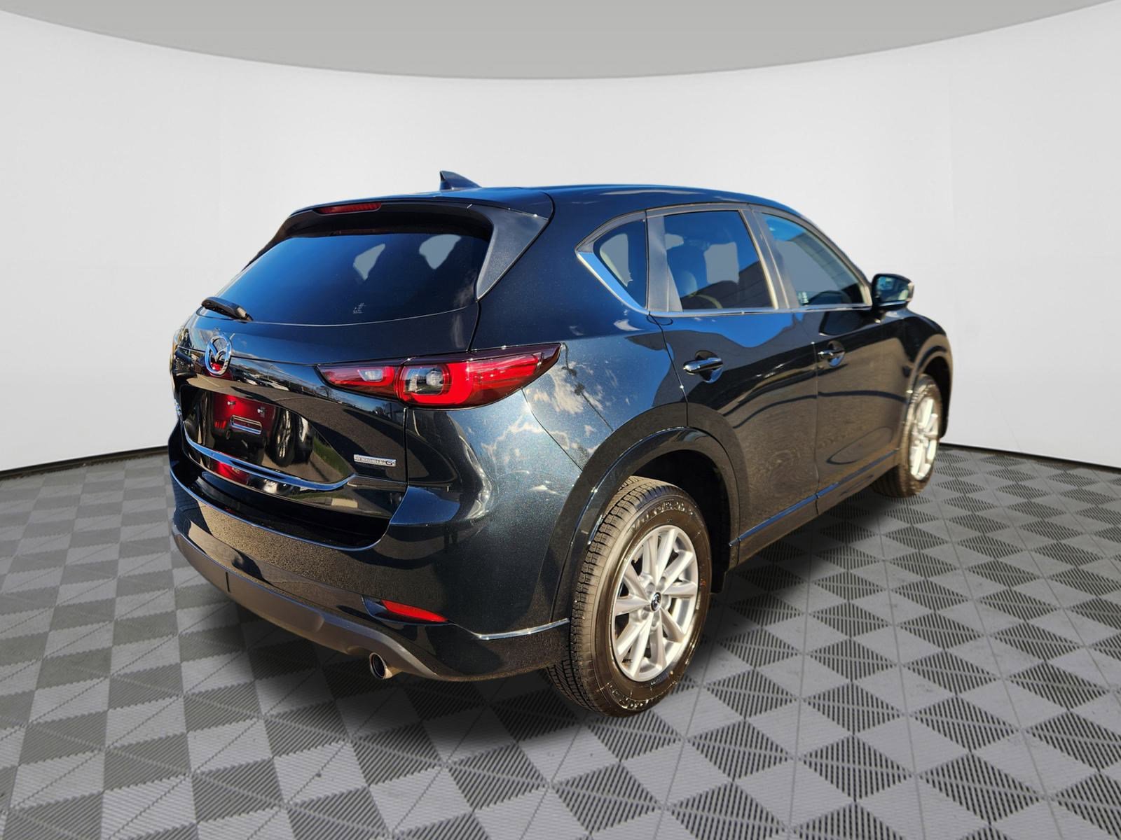 2025 Mazda CX-5 2.5 S Preferred photo 4