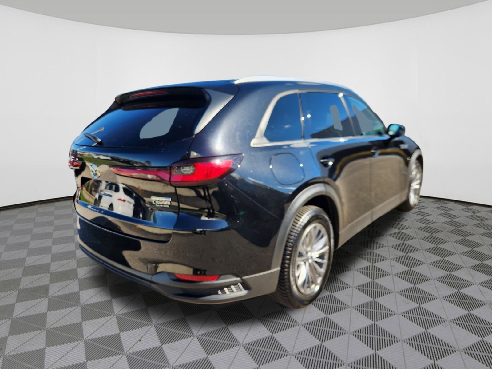 2024 Mazda CX-90 Preferred photo 4