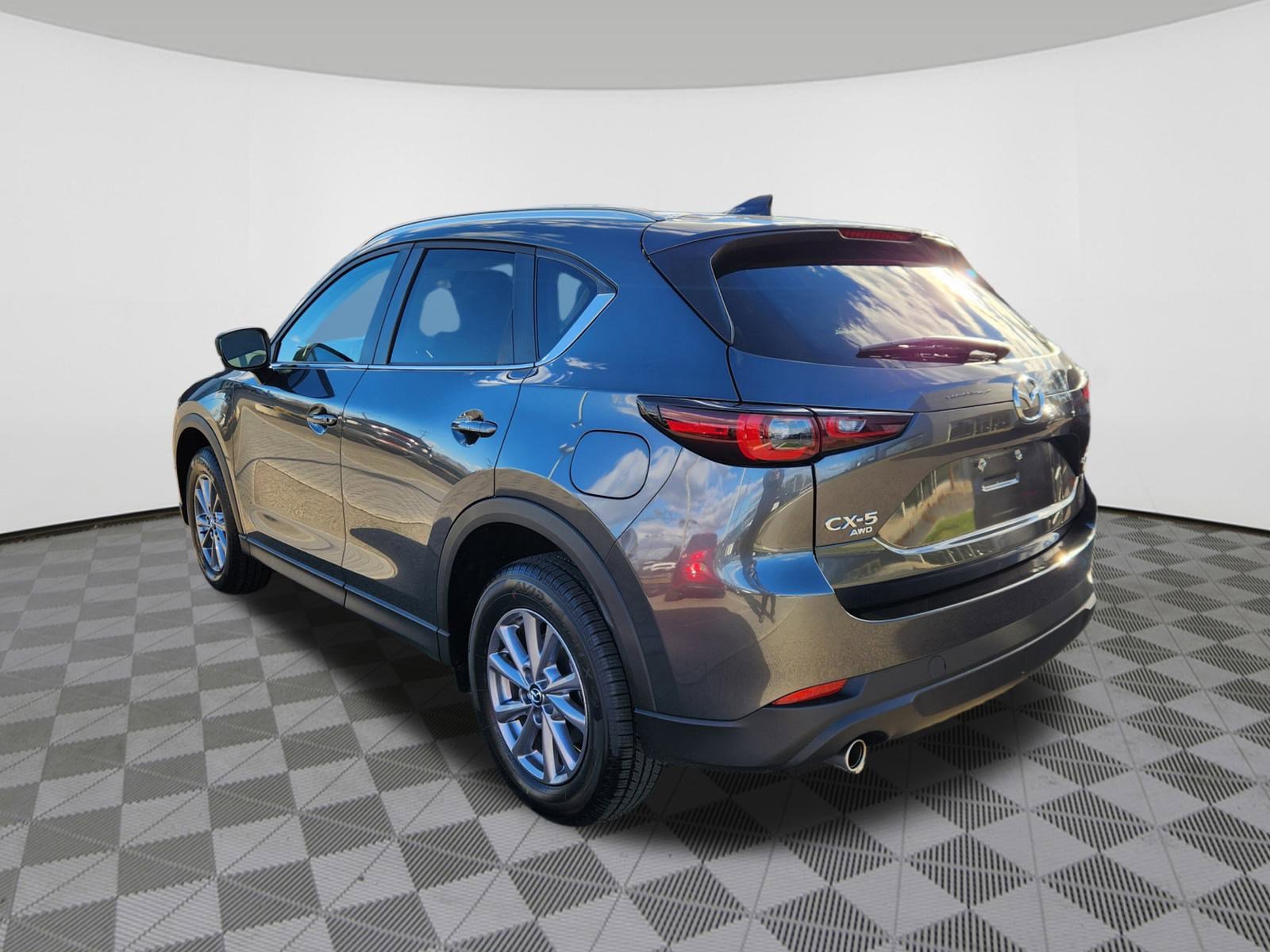 2023 Mazda CX-5 2.5 Select photo 3