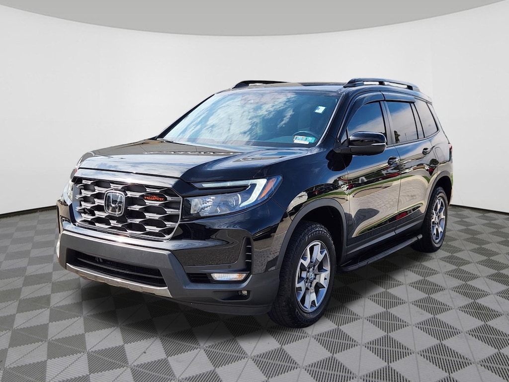 Used 2023 Honda Passport TrailSport SUV