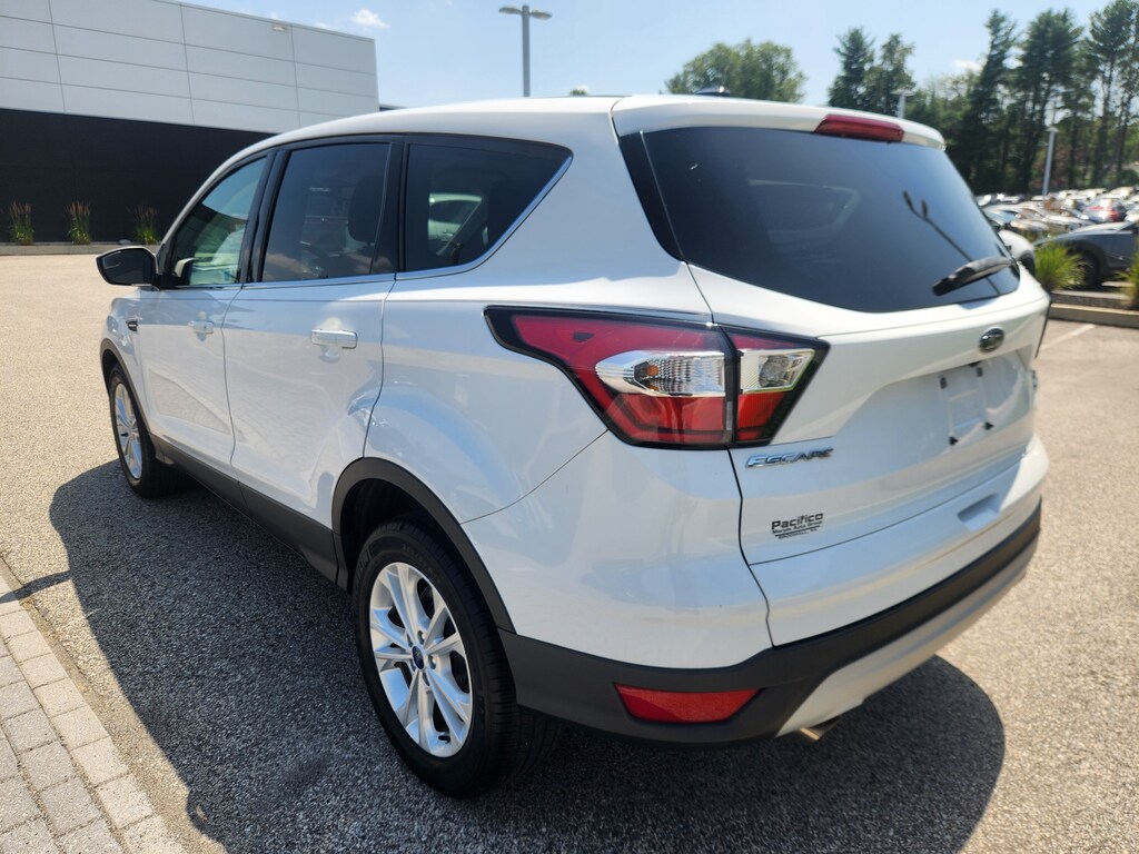 Used 2017 Ford Escape SE SUV