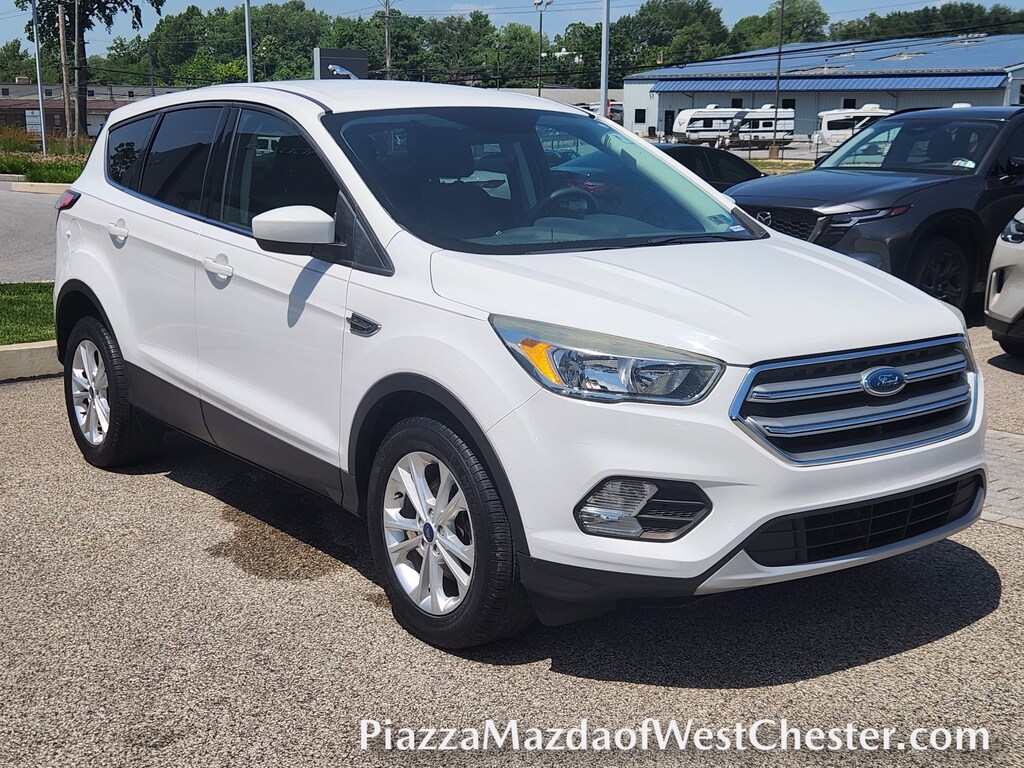 Used 2017 Ford Escape SE SUV