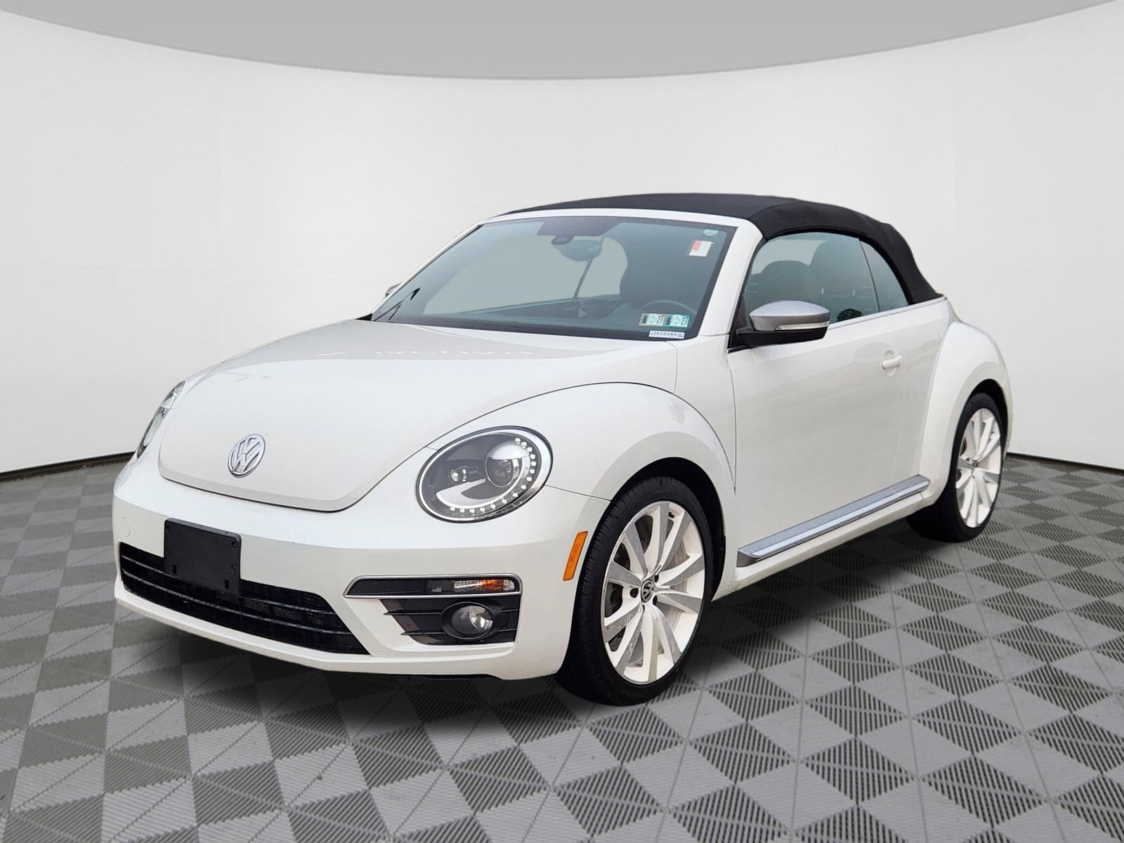 Used 2014 Volkswagen Beetle 1.8 with VIN 3VW517AT3EM818375 for sale in West Chester, PA