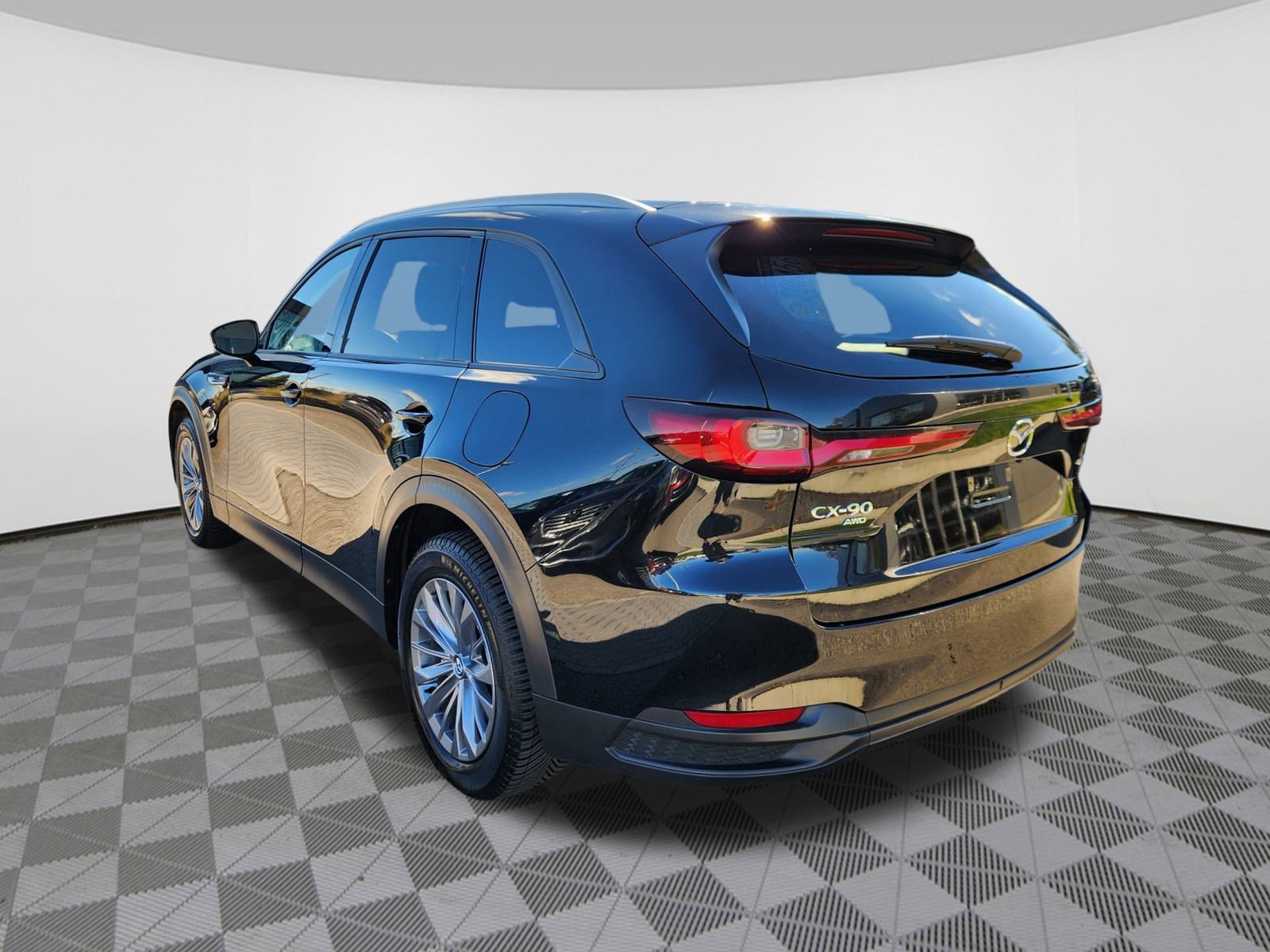 2024 Mazda CX-90 Preferred photo 3
