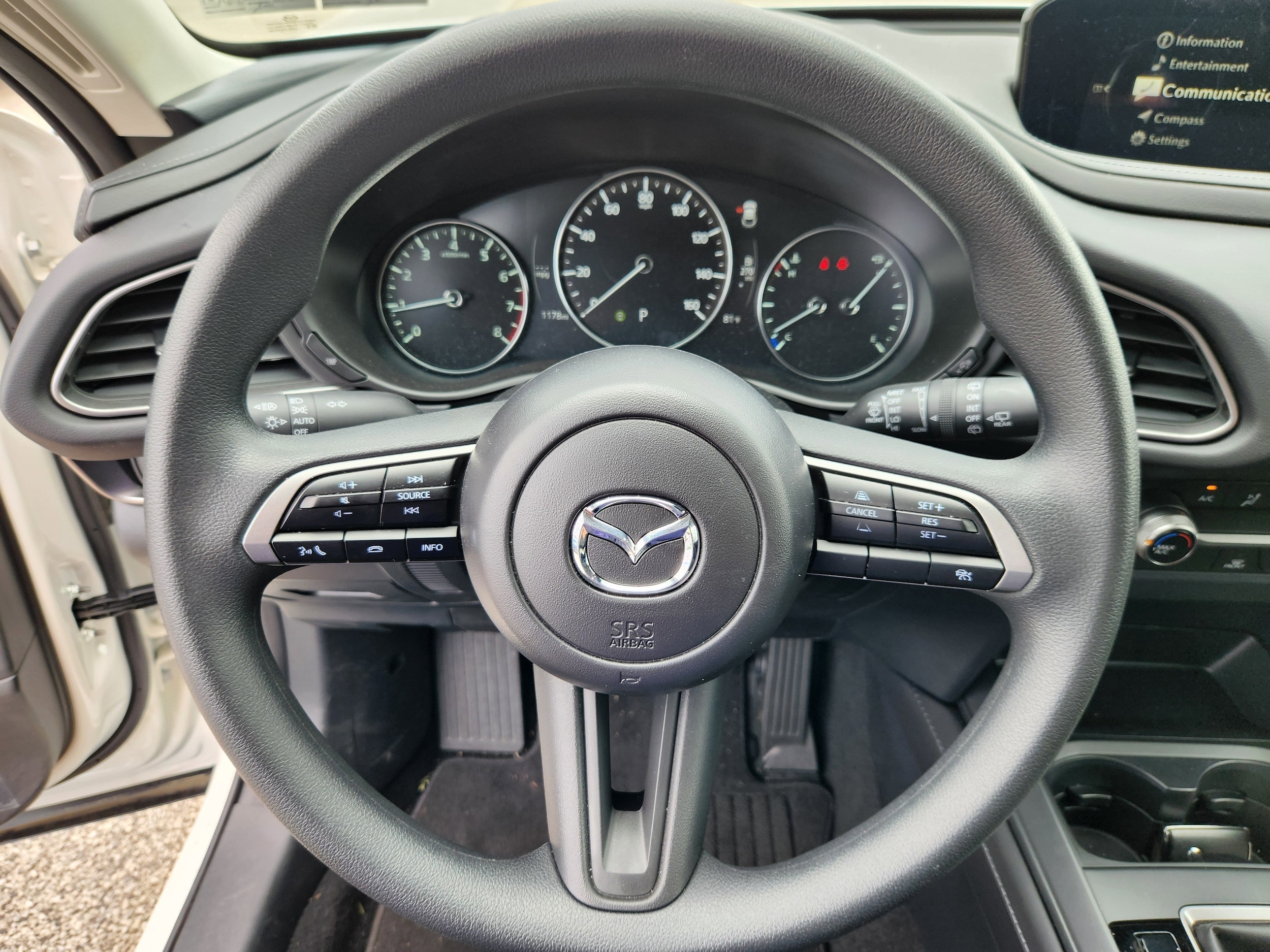 2025 Mazda CX-30 S - Photo 9
