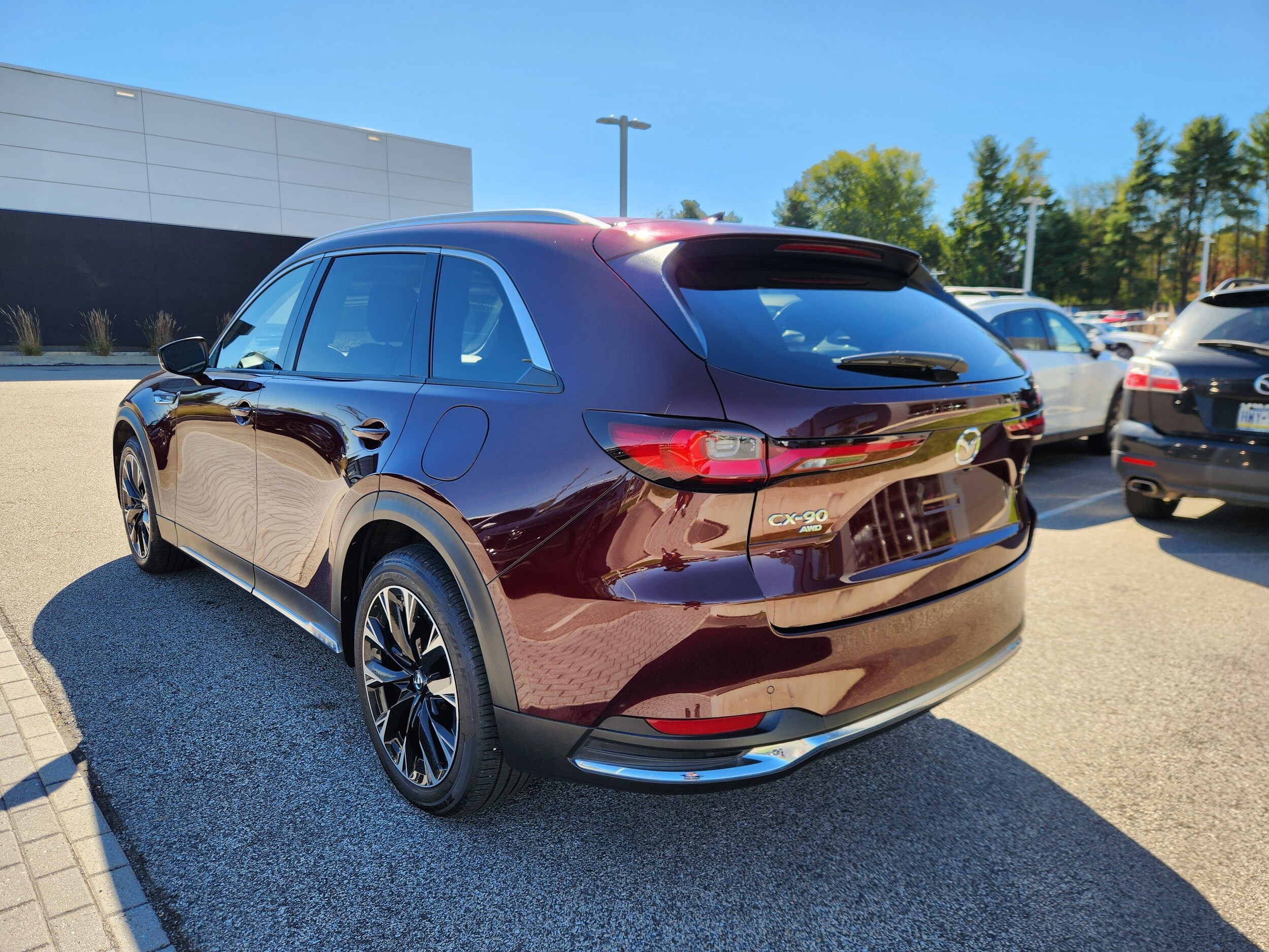 2024 Mazda CX-90 Premium photo 3