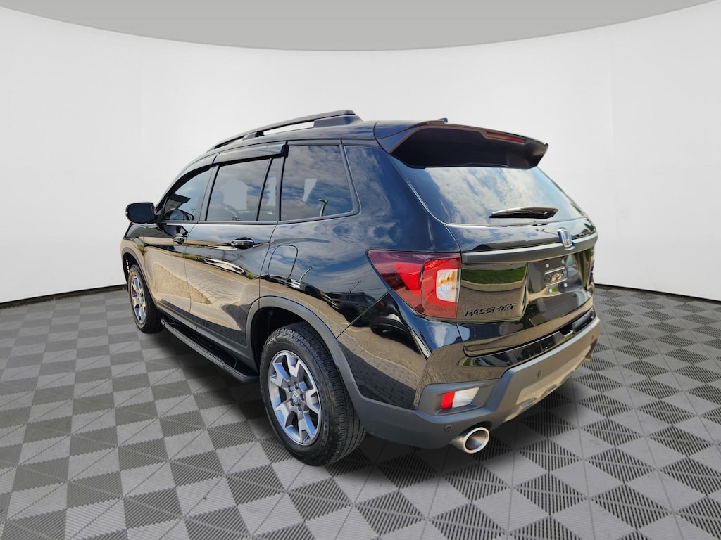 Used 2023 Honda Passport TrailSport SUV