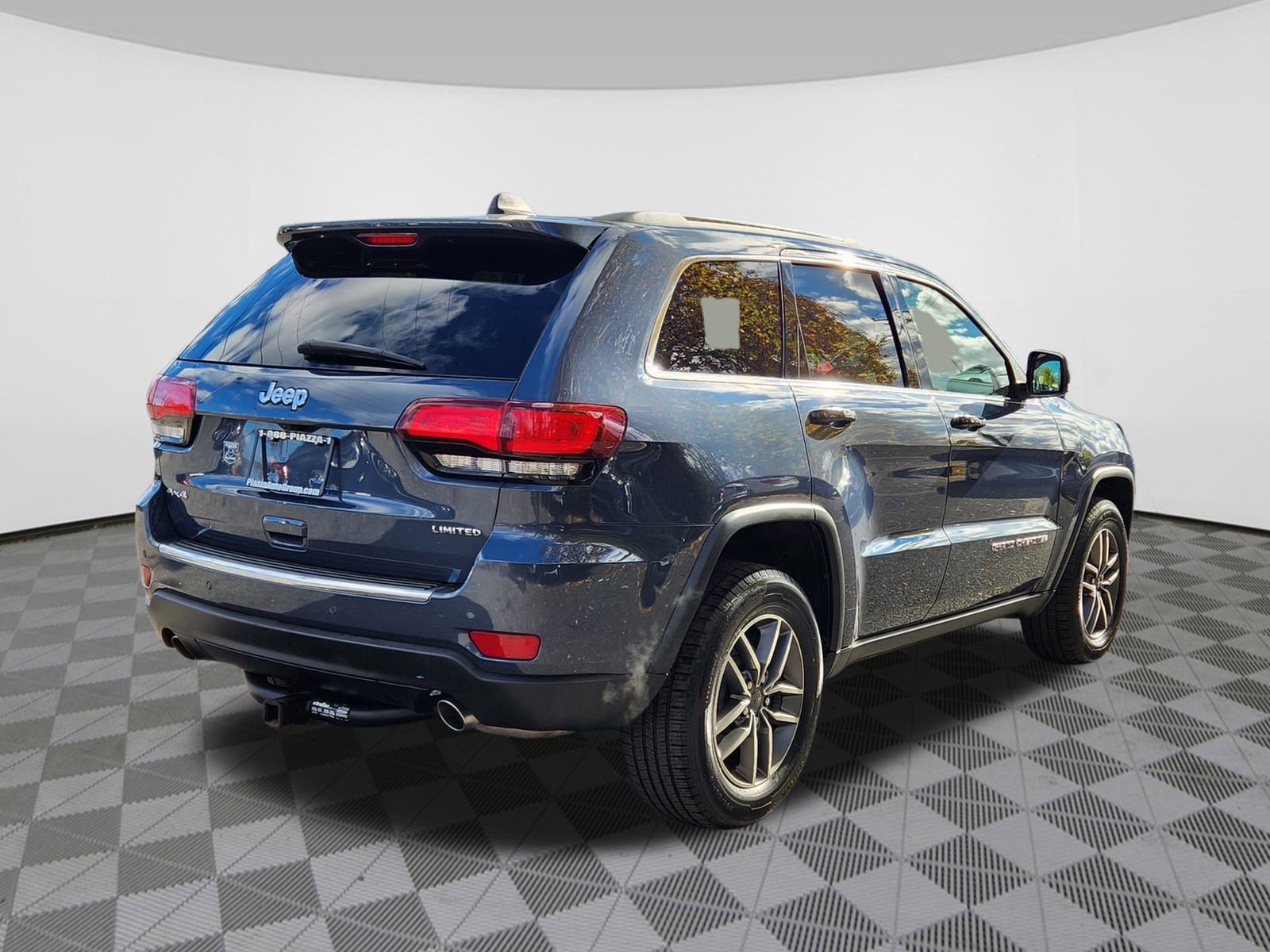 2021 Jeep Grand Cherokee Limited photo 3