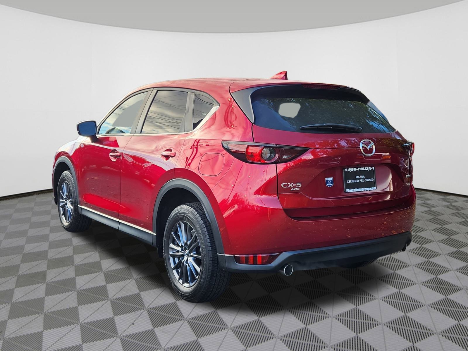 2020 Mazda CX-5 Touring photo 3