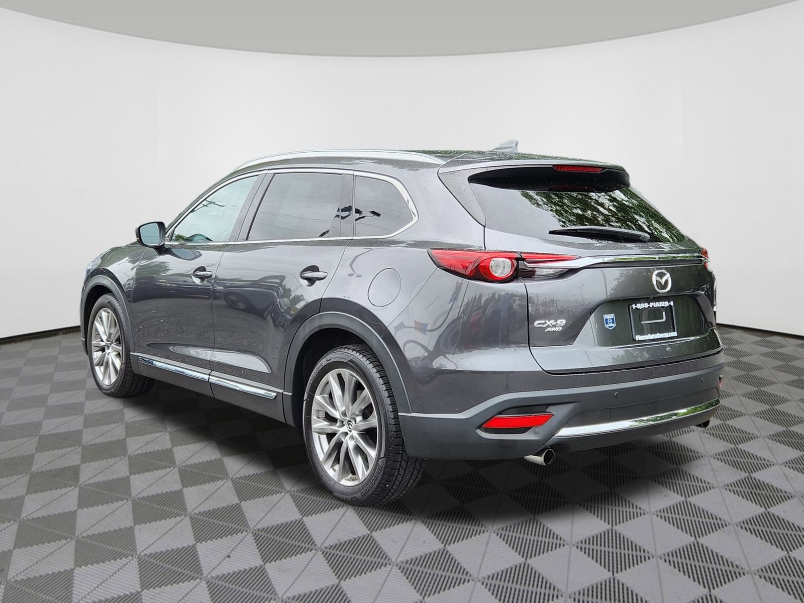 2018 Mazda CX-9 Signature photo 3