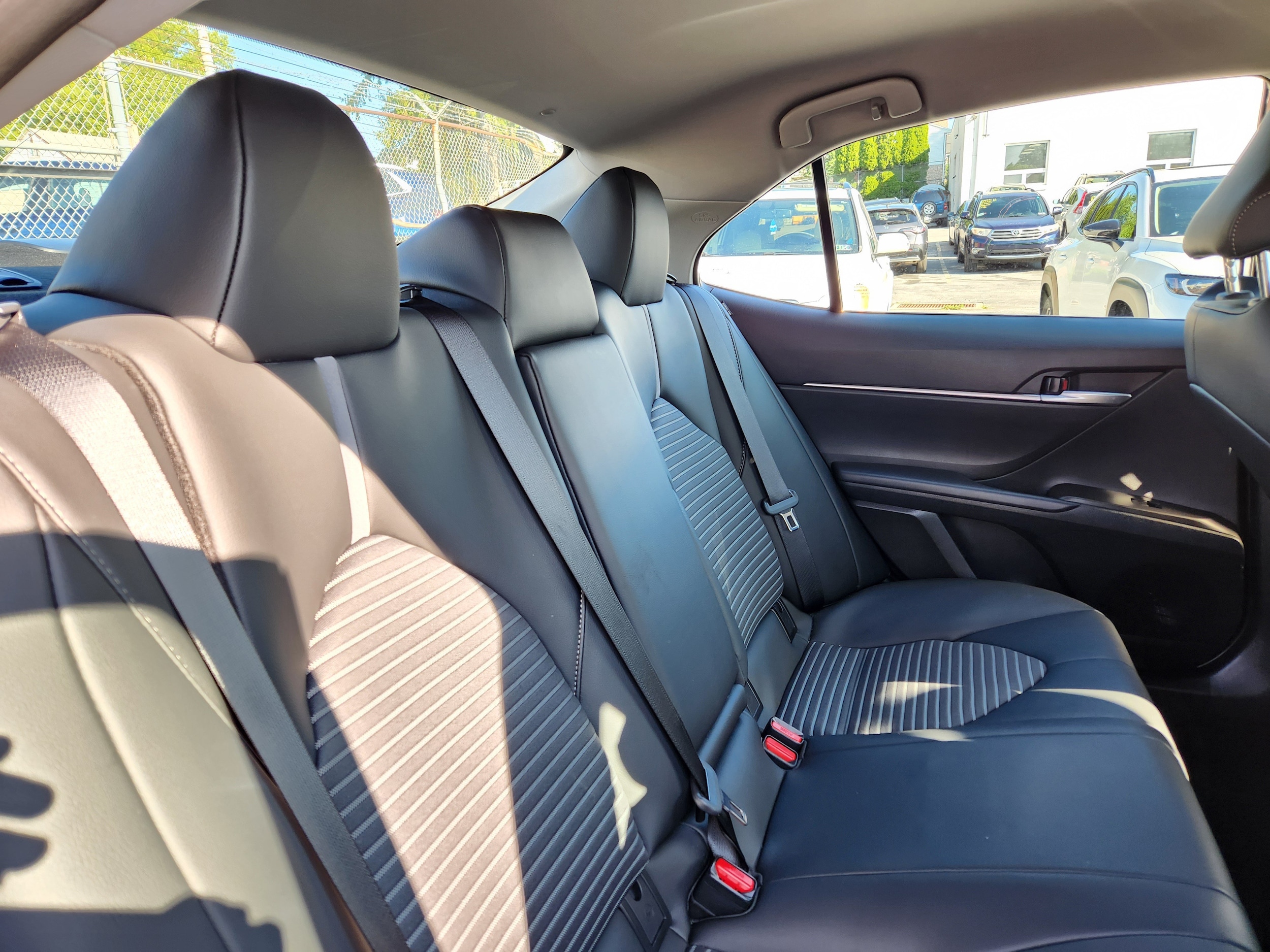2024 Toyota Camry SE - Photo 15