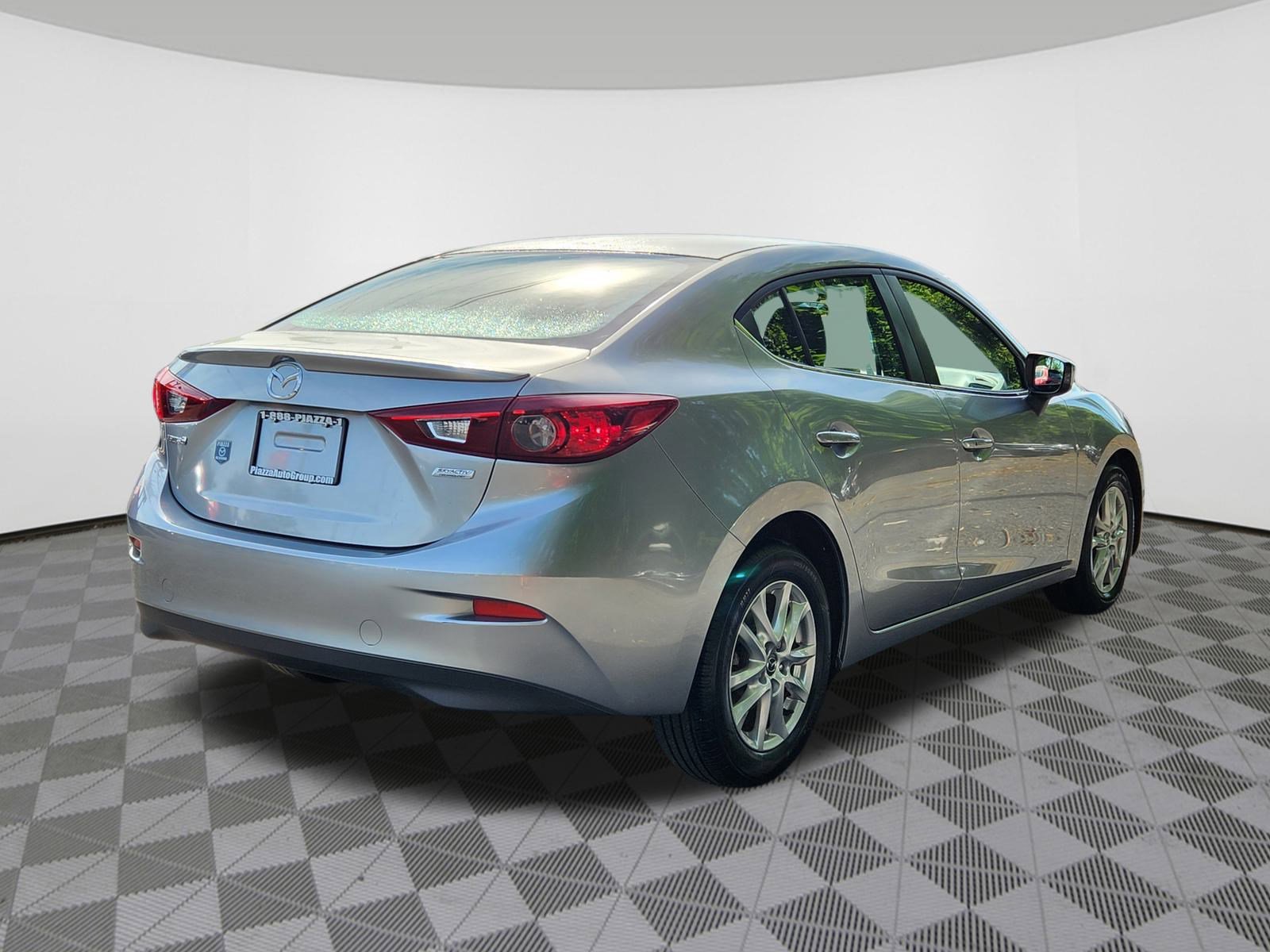 2014 Mazda Mazda3 Touring photo 4