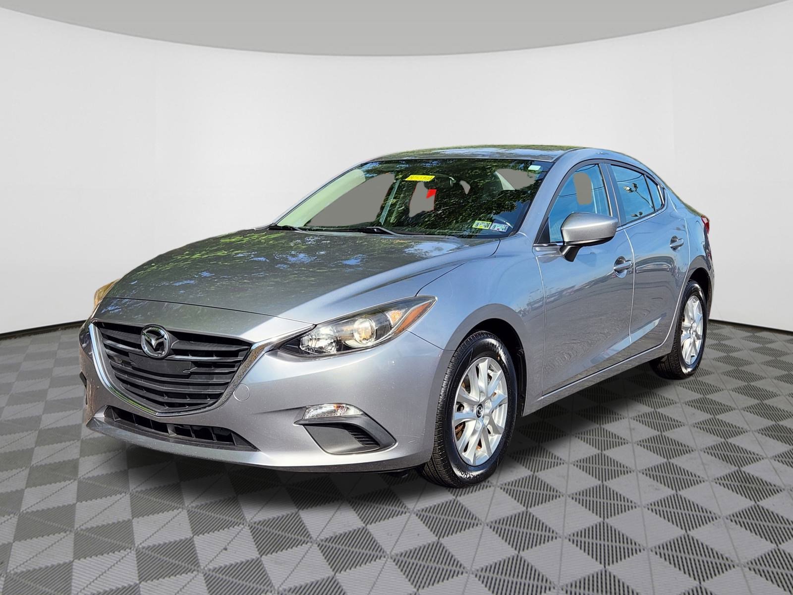 2014 Mazda Mazda3 Touring photo 2