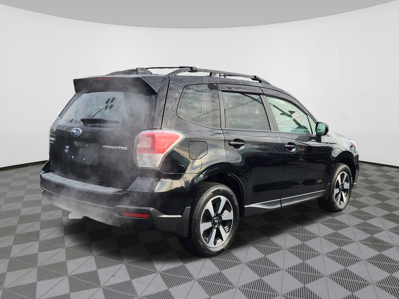 Image of 2018 Subaru Forester Premium SUV