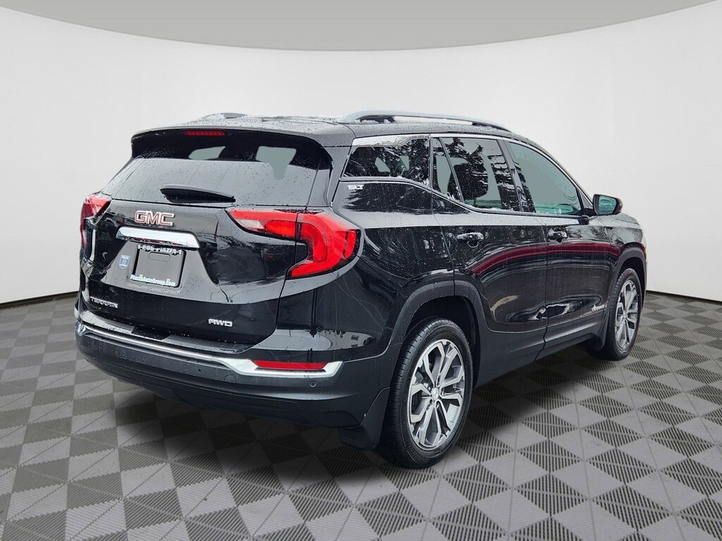 Used 2021 GMC Terrain SLT SUV