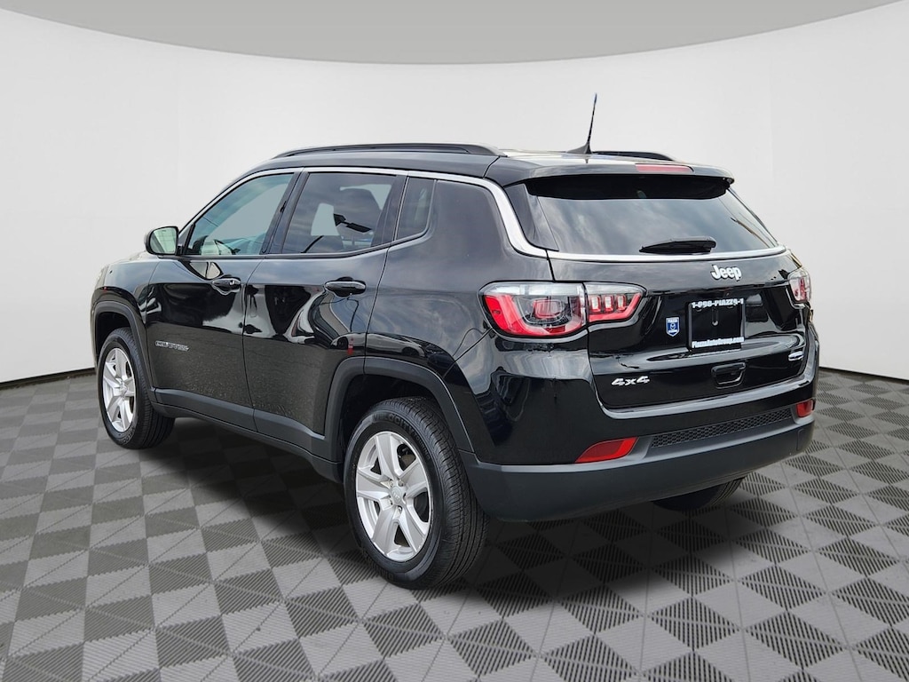 Used 2022 Jeep Compass Latitude SUV