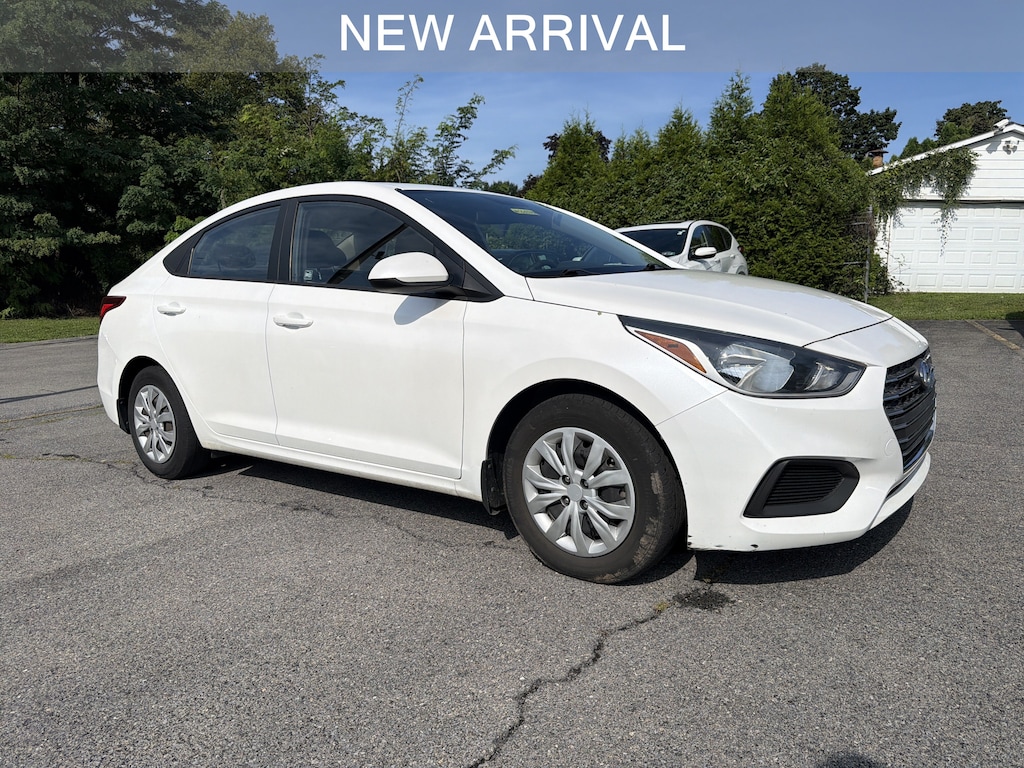 Used 2019 Hyundai Accent SE Sedan