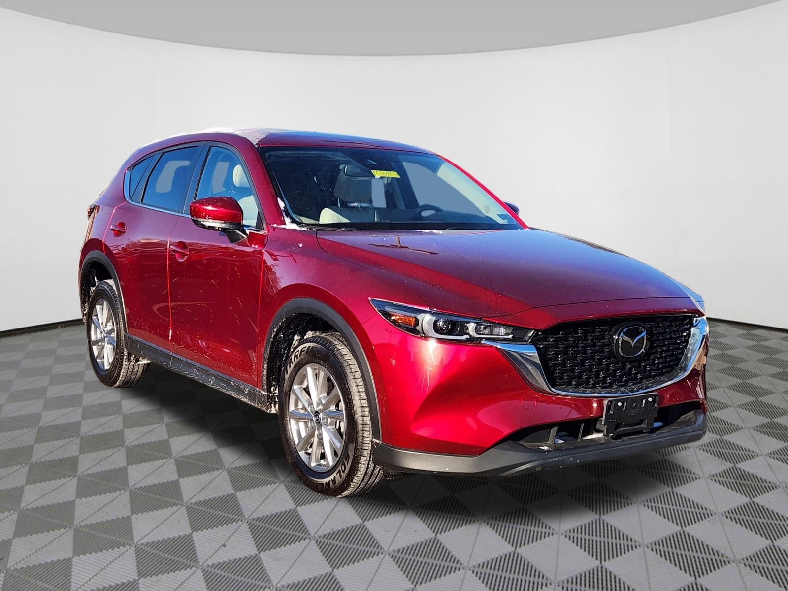 2022 Mazda CX-5 S Preferred package