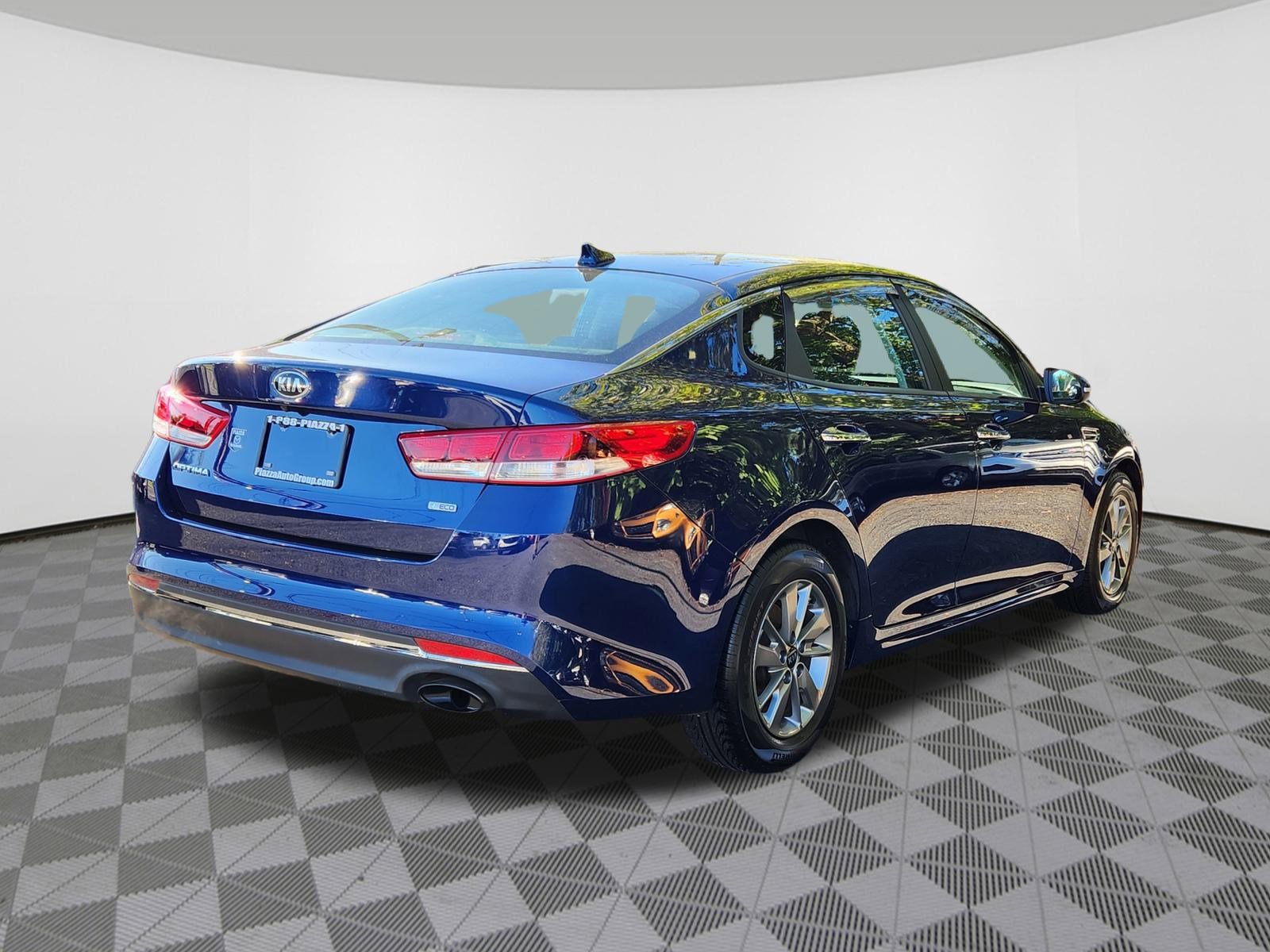2016 Kia Optima LX Turbo photo 4