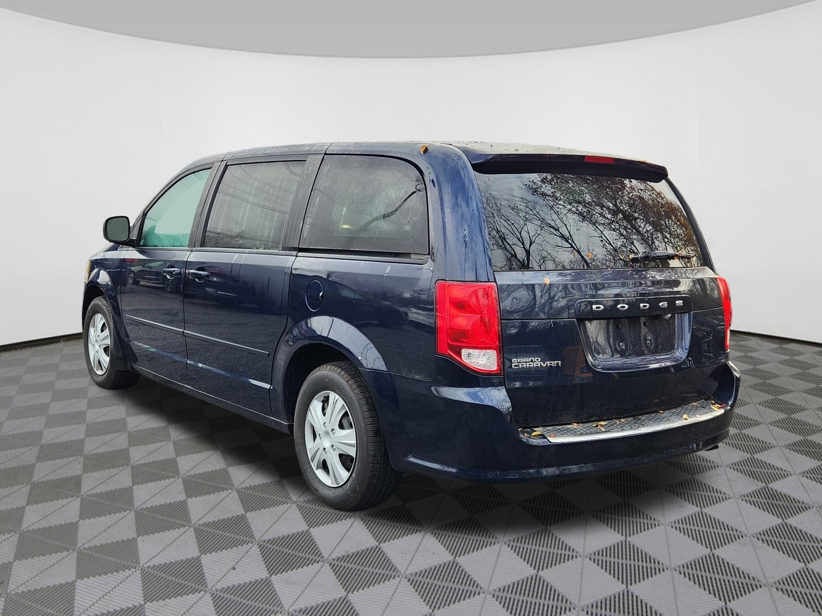 2013 Dodge Grand Caravan SE photo 3