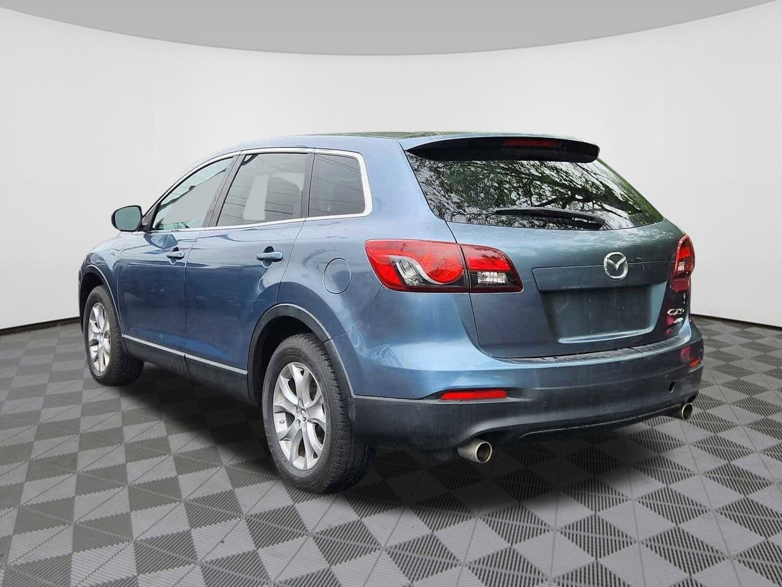 2014 Mazda CX-9 Sport photo 3