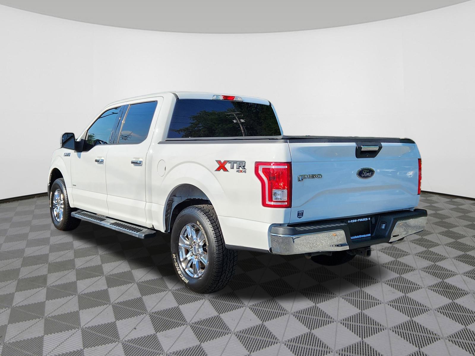 2017 Ford F-150 XLT photo 3