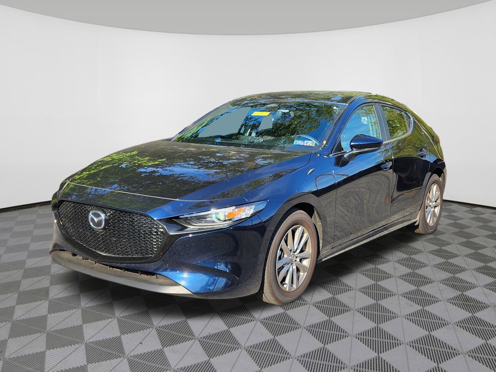 2025 Mazda Mazda3 Hatchback 2.5 s photo 2
