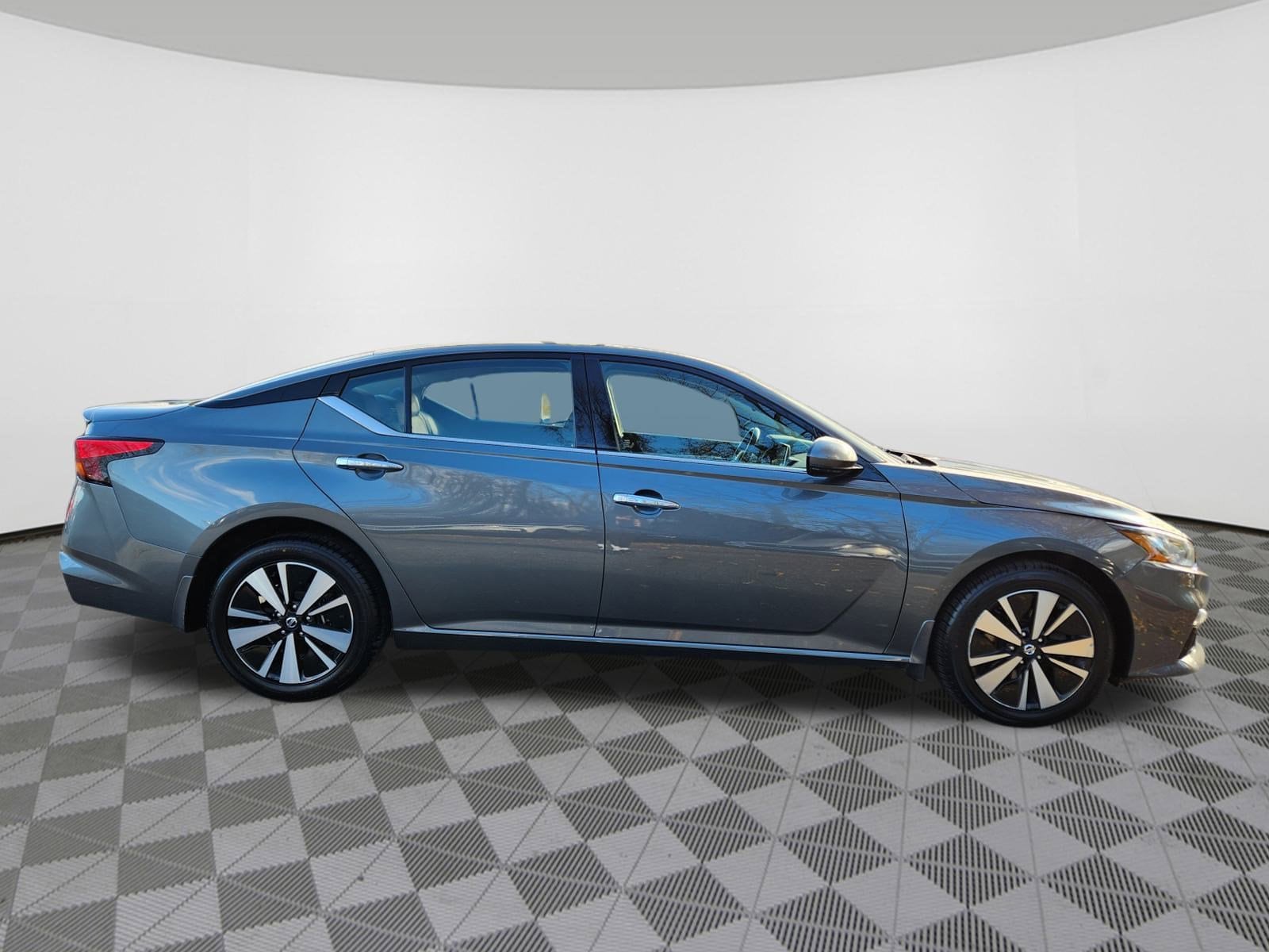 Image of 2019 Nissan Altima 2.5 SV Sedan
