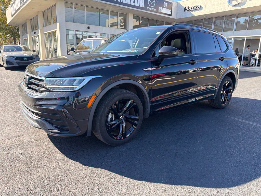 Used 2024 Volkswagen Tiguan SE R-Line Black SUV