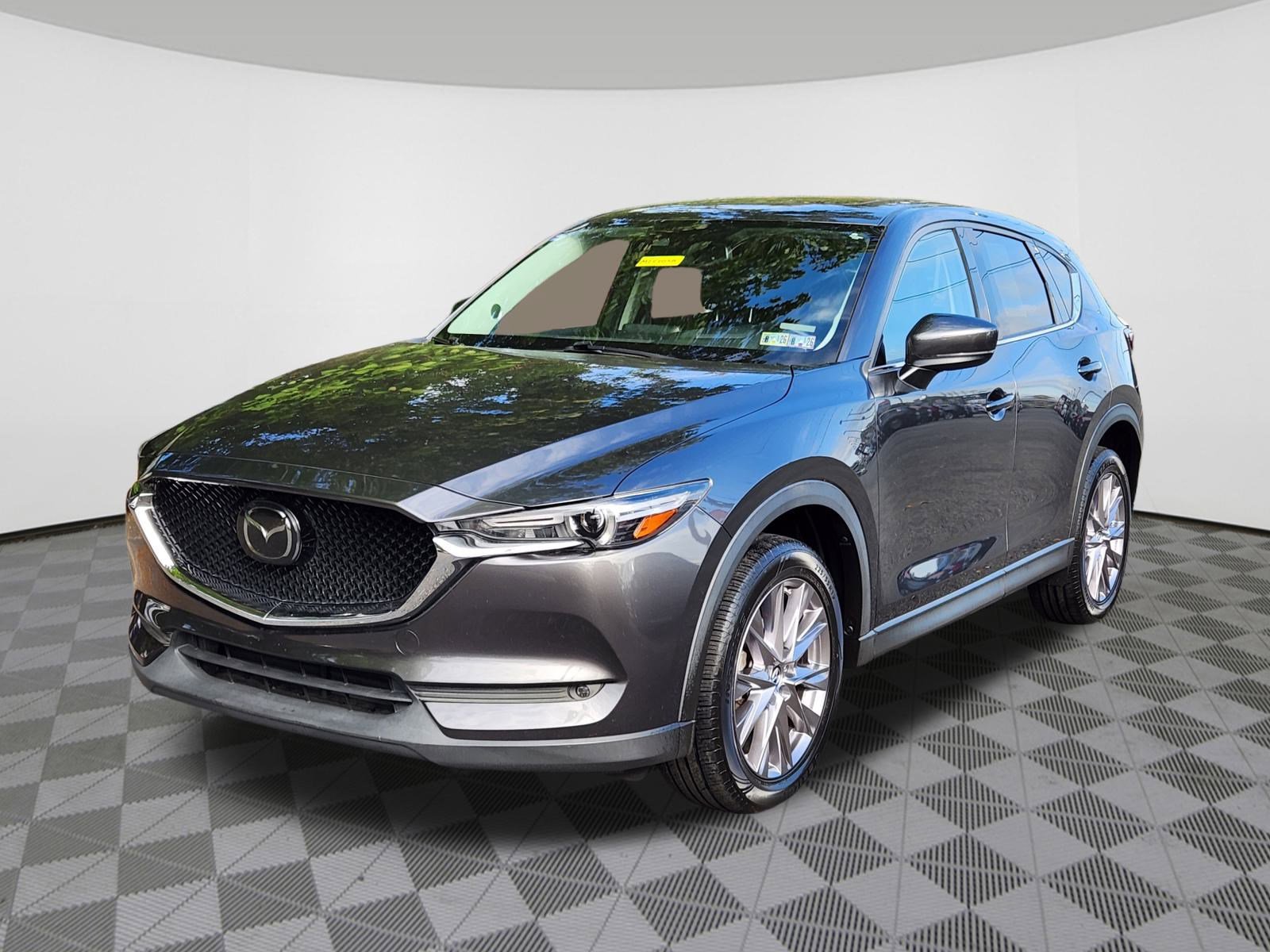 2019 Mazda CX-5 Grand Touring photo 2